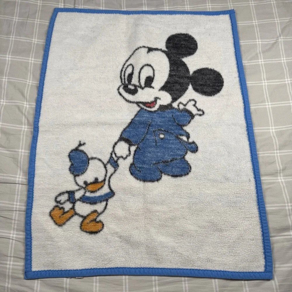 Vintage Biederlack 1984 Baby Blanket Mickey Mouse Donald Duck Disney USA
